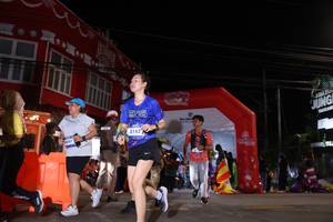 BIB: 3143, 047
                            <button type="button" onclick="openModal(26259439)" class="btn btn-primary btn-sm float-right btn-popup" data-toggle="modal" data-target=".modal-high-quality">
                        <i class="fas fa-shopping-cart"></i> Add to Cart
                    </button>
                                            <button type="button" onclick="isThisMe(26259439, true)" class="btn btn-success btn-sm float-right btn-popup btn-isme hidden" data-toggle="tooltip" data-placement="bottom" title="นี่คือรูปของคุณใช่ไหม คลิกที่นี่เพื่อเอาเข้าอัลบั้ม">
                        <i class="fas fa-plus"></i> Add to album
                    </button>
                    <button type="button" onclick="isThisMe(26259439, false)" class="btn btn-warning btn-sm float-right btn-popup btn-isnotme hidden">
                        <i class="fas fa-ban"></i> Remove from album
                    </button>